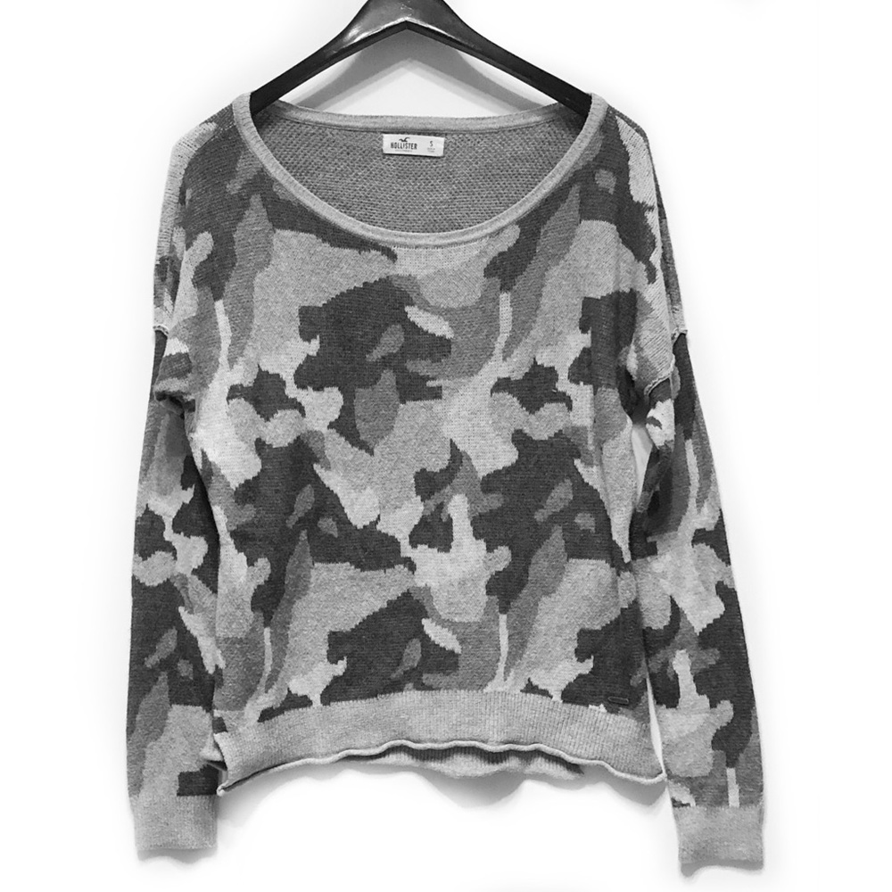 Hollister Grey Camouflage Knit Sweater